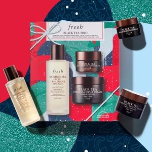 NWT Black Tea Skincare & Eye Care Set